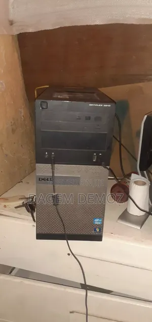 Desktop Computer Dell OptiPlex 3010 4GB Intel Core i5 HDD 500GB