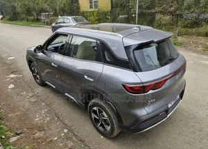 BYD Yuan Up 2025 Gray