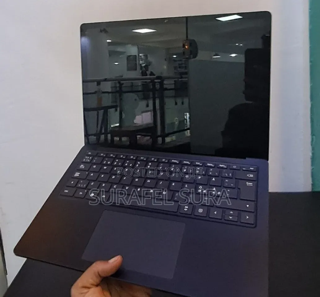 New Laptop Microsoft Surface Laptop 5 16GB Intel Core i7 SSD 512GB