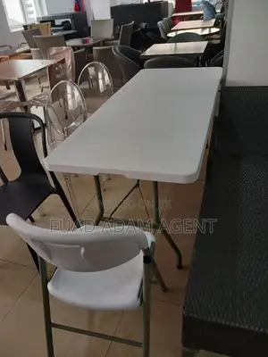 120cm × 70cm Heavy Duty Folding Table
120×70 ሳንታ ሜትር የፕላስቲክ ታጣፊ ጠረጴዛ