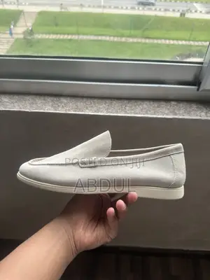 Men’s Shoes