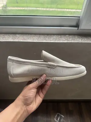 Men’s Shoes