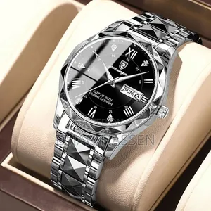 Poedagar 
Quartz Watch
