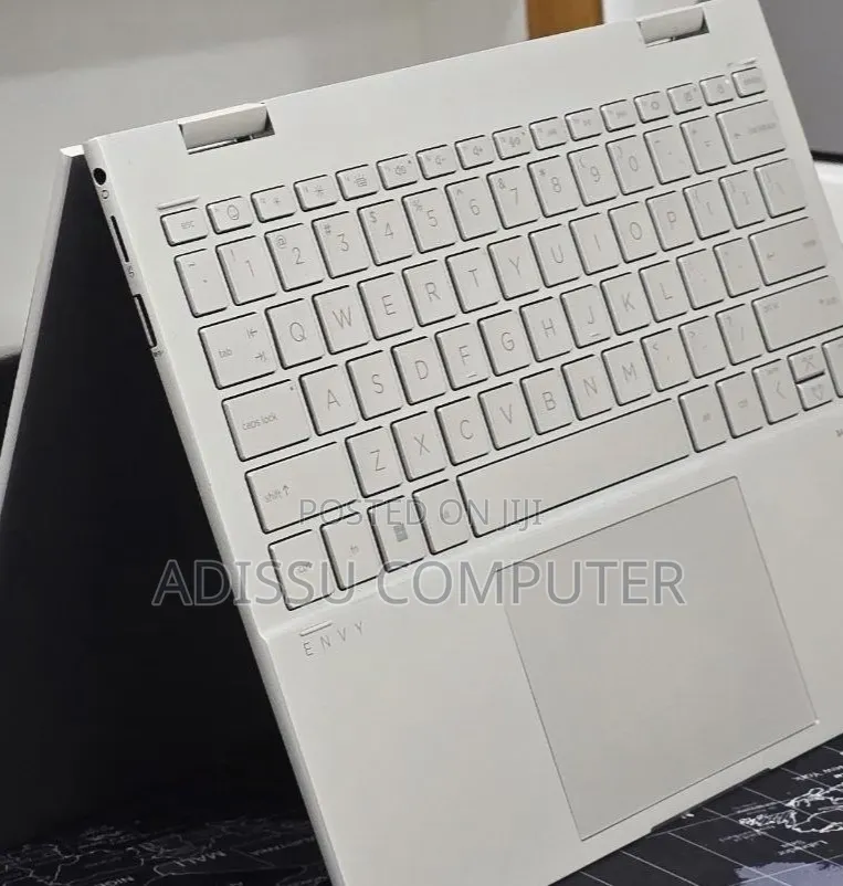 New Laptop HP Envy 15 16GB Intel Core i7 SSD 512GB