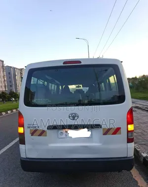 Toyota HiAce 2008 White