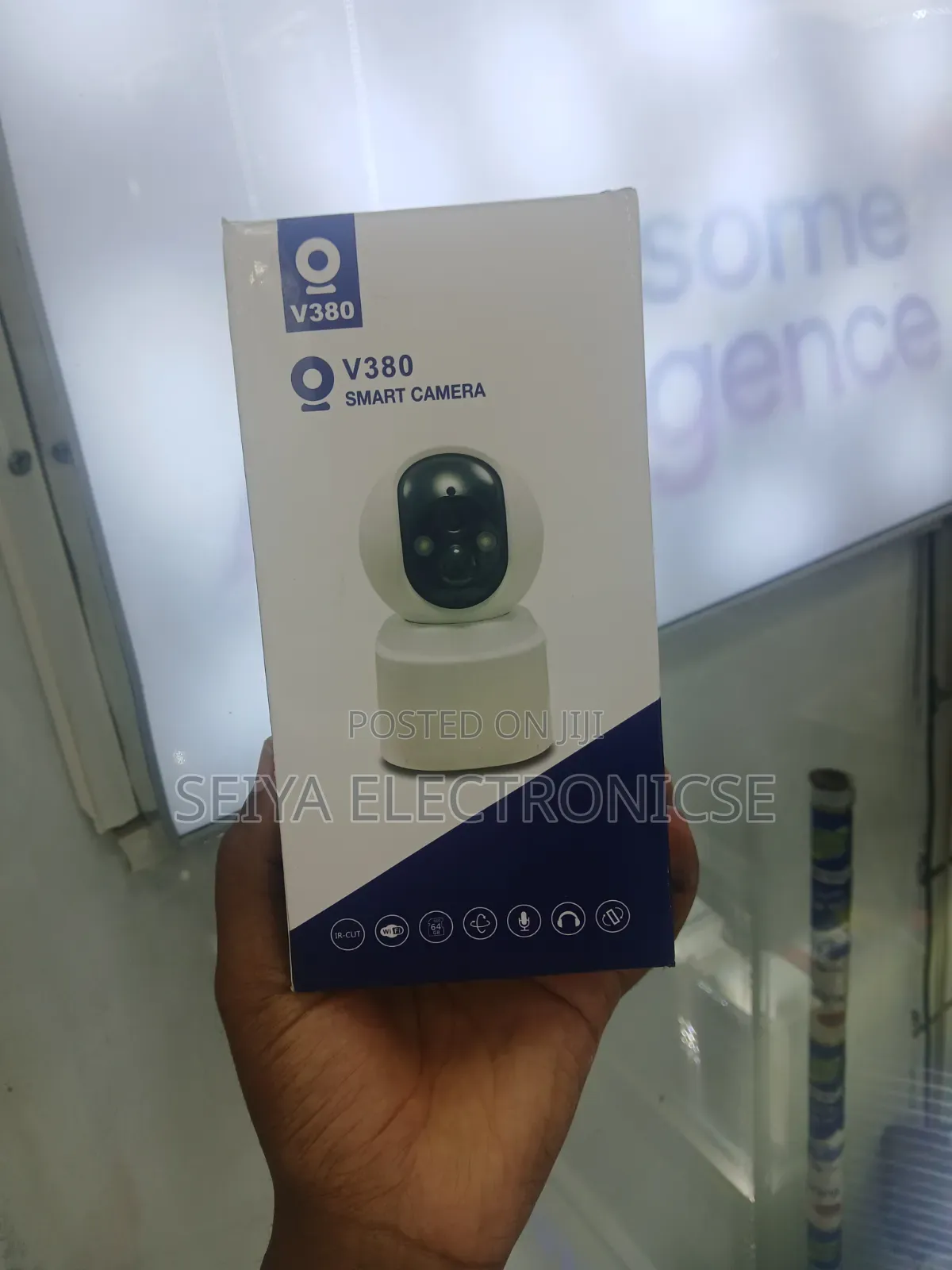 V380 Smart Camera 360-Degree Pan-and-Tilt Capabilities.