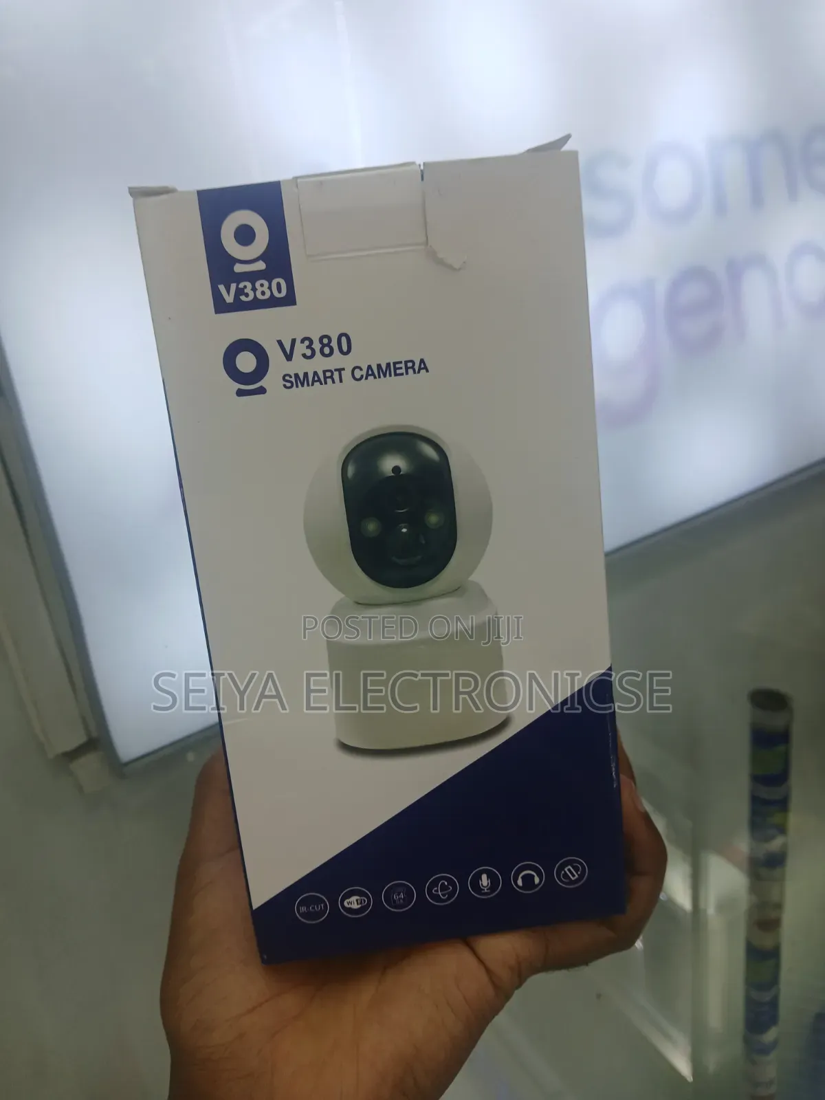 V380 Smart Camera 360-Degree Pan-and-Tilt Capabilities.