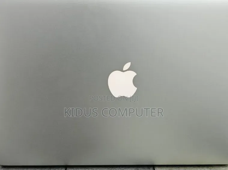 New Laptop Apple MacBook Air 2017 32GB Intel Core i5 SSD 256GB