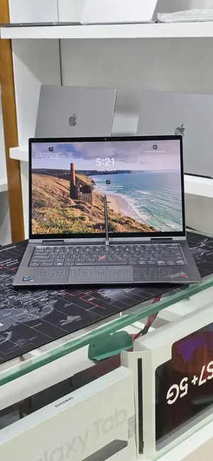 New Laptop Lenovo ThinkPad X1 Yoga 16GB Intel Core i5 SSD 512GB