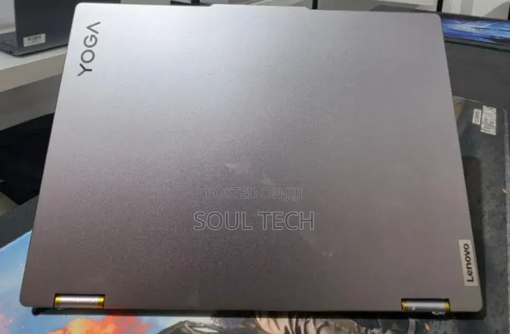 New Laptop Lenovo Yoga 7i 16GB AMD Ryzen 7 SSD 512GB