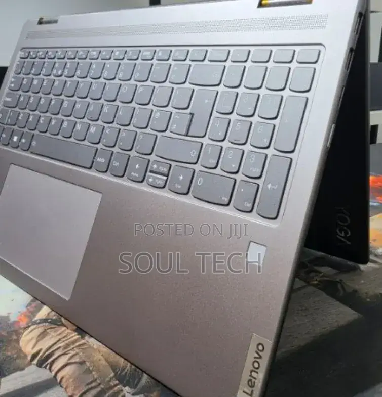 New Laptop Lenovo Yoga 7i 16GB AMD Ryzen 7 SSD 512GB