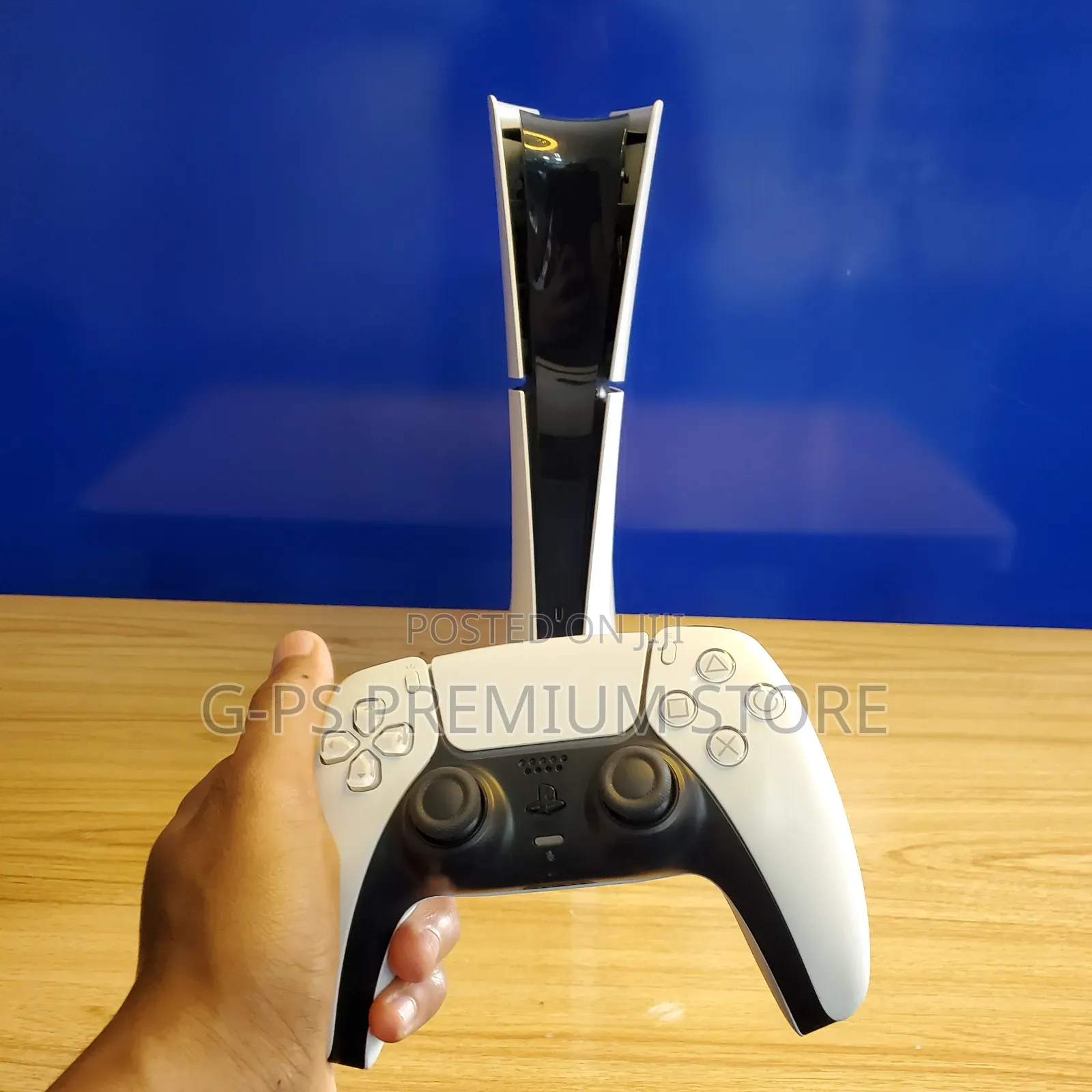 Dubai Used PlayStation 5 Slim – 1 Original Controller