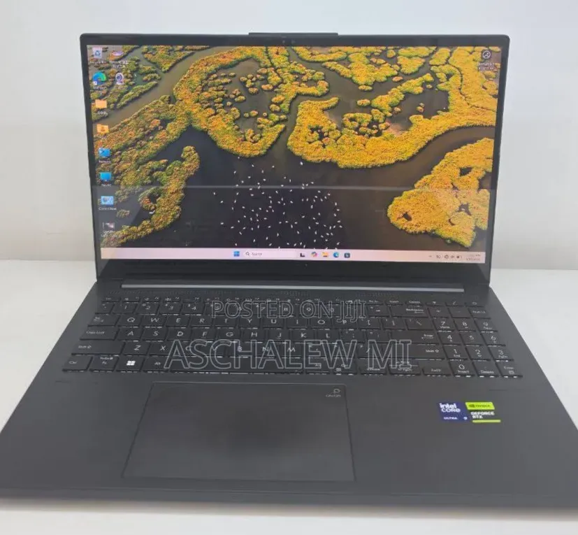 New Laptop Asus Vivobook 15 16GB Intel Core Ultra 9 SSD 512GB