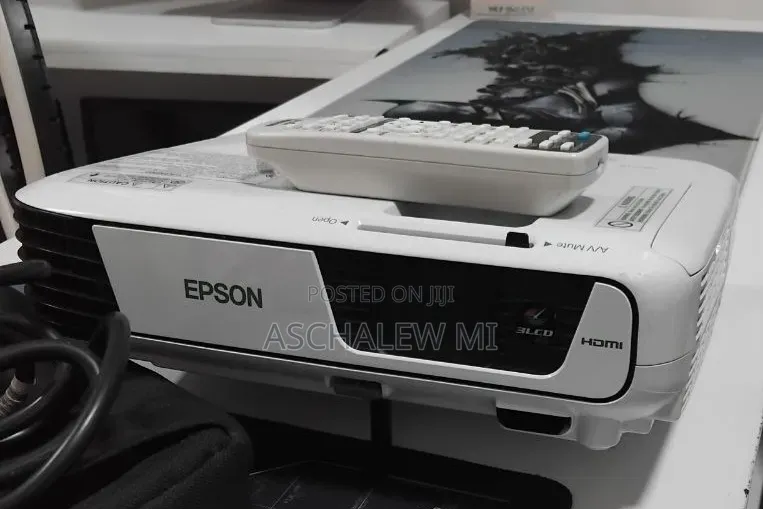 EPSON Projector Model Name: EB-x31 Hardware Interface: VGA, USB,