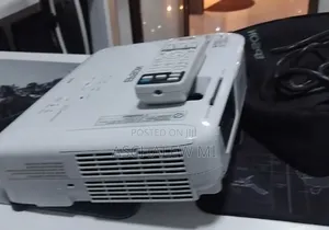 EPSON Projector Model Name: EB-x31 Hardware Interface: VGA, USB,