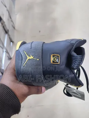 Air Jordan 19 OG SE "Black Metallic Gold Black