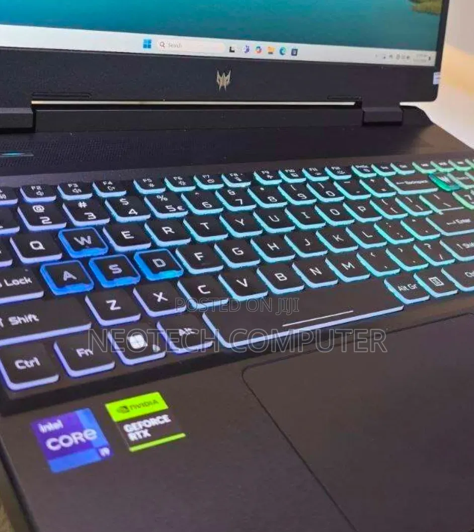 New Laptop Acer Predator Helios 300 16GB Intel Core i9 SSD 1T