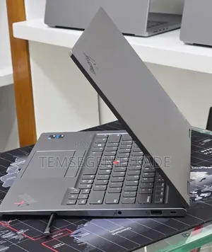 New Laptop Lenovo ThinkPad X1 Yoga 16GB Intel Core i5 SSD 512GB