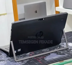 New Laptop HP X2 8GB Intel Core i5 SSD 128GB