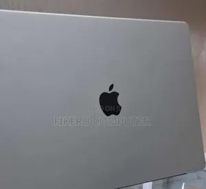 New Laptop Apple MacBook Pro 2021 M1 32GB Apple M1 Pro SSD 512GB
