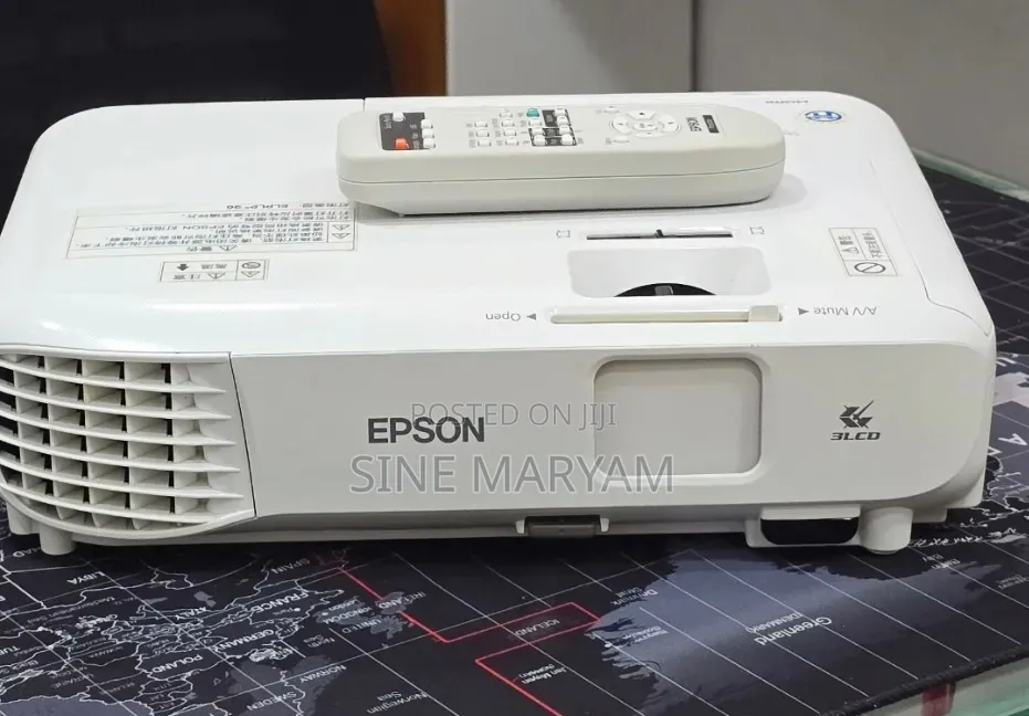 Epson Projecor