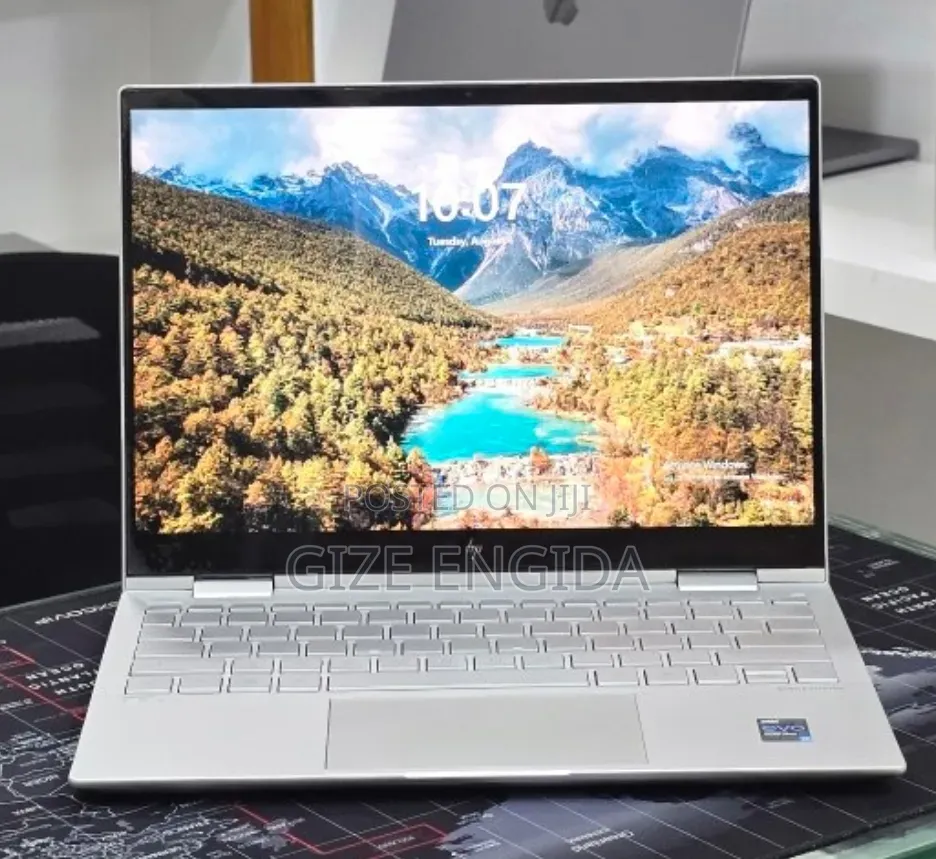 New Laptop HP Envy x360 15z 16GB Intel Core i7 SSD 512GB