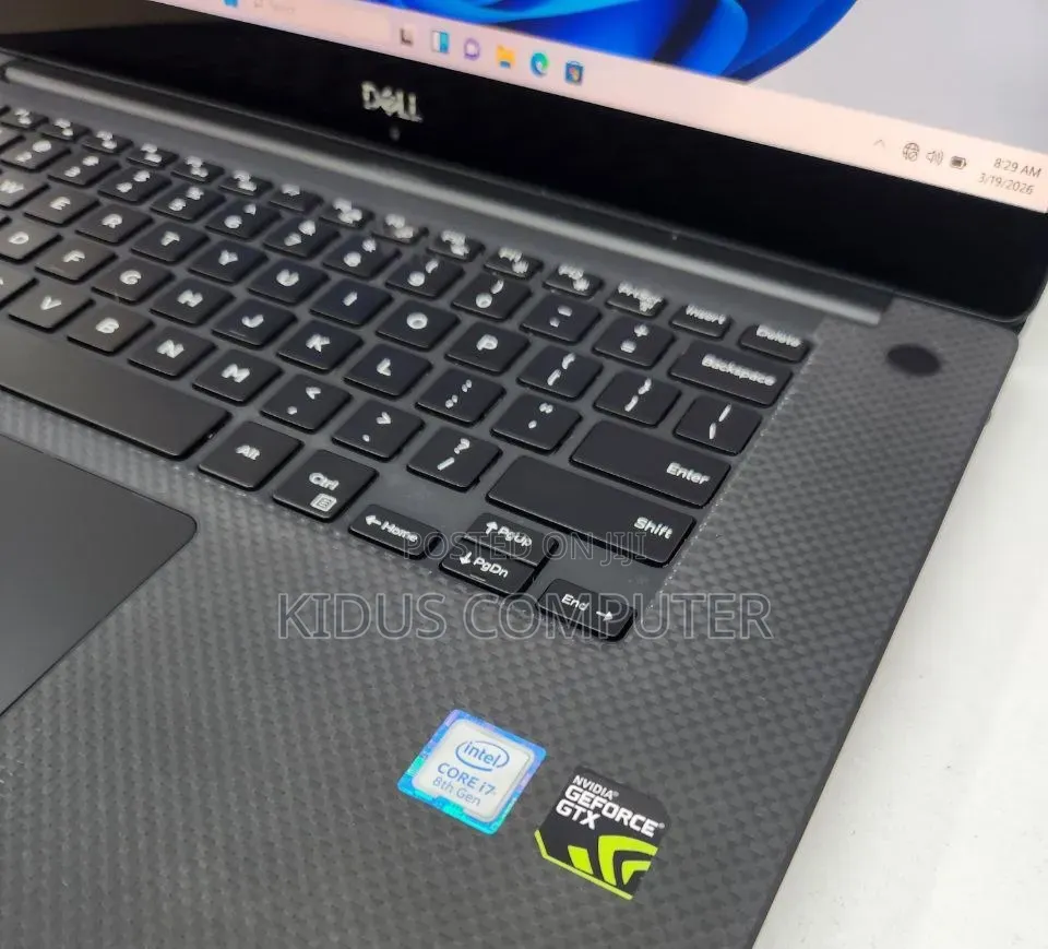 New Laptop Dell XPS 15 16GB Intel Core i7 SSD 512GB