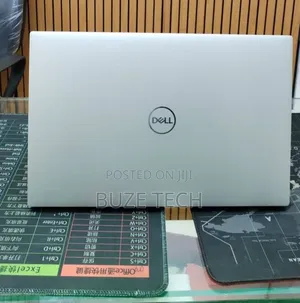 New Laptop Dell XPS 15 9500 16GB Intel Core i7 SSD 512GB