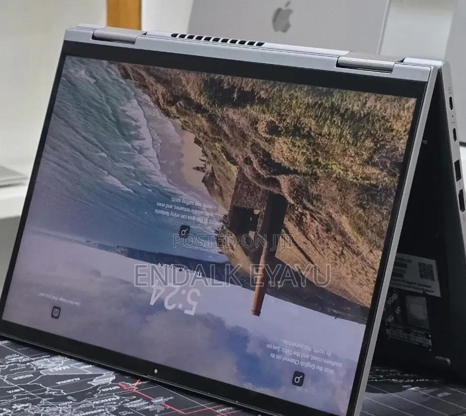 New Laptop Lenovo ThinkPad X1 Yoga 16GB Intel Core i5 SSD 512GB