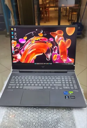New Laptop HP Victus 16 16GB Intel Core i7 SSD 1T