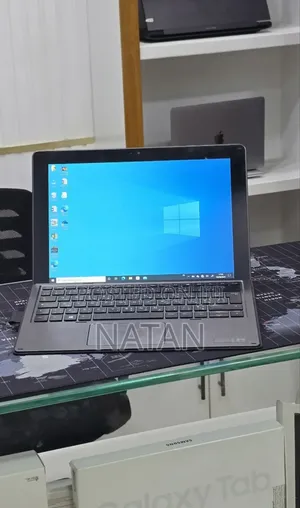 New Laptop HP Elite X2 1012 8GB Intel Core i5 SSD 128GB