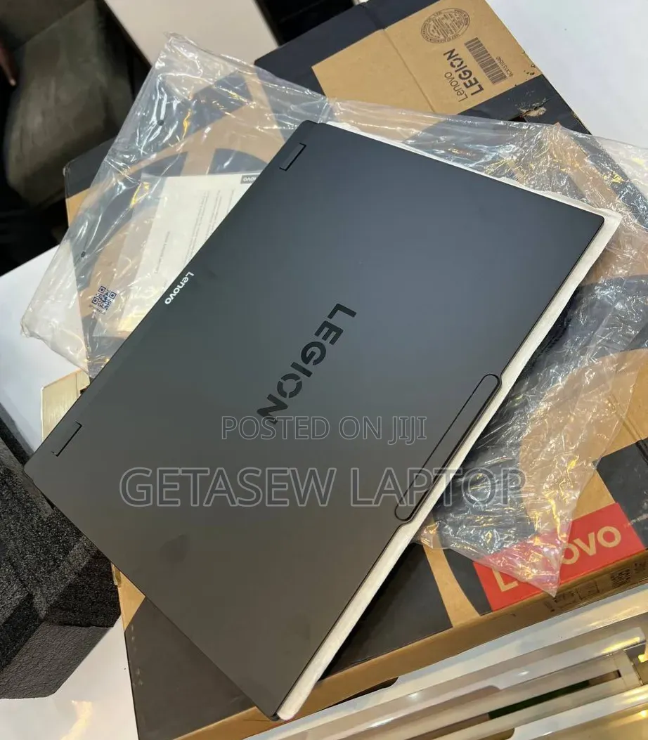 New Laptop Lenovo Legion 5 32GB Intel Core Ultra 9 SSD 1T