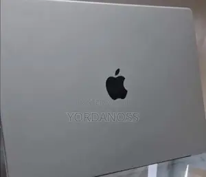 New Laptop Apple MacBook Pro 2021 M1 4GB Apple M1 Pro SSD 512GB
