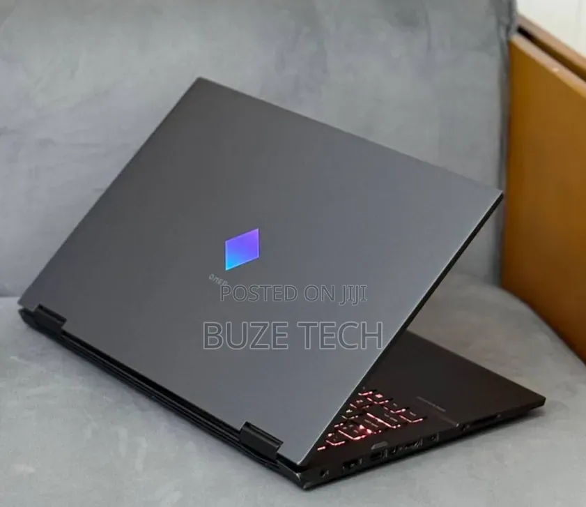 New Laptop HP Omen 16 16GB AMD Ryzen 7 SSD 512GB
