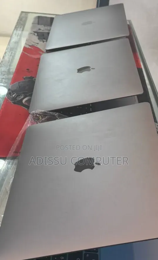 New Laptop Apple MacBook Air 2020 M1 8GB Apple M1 Pro SSD 256GB