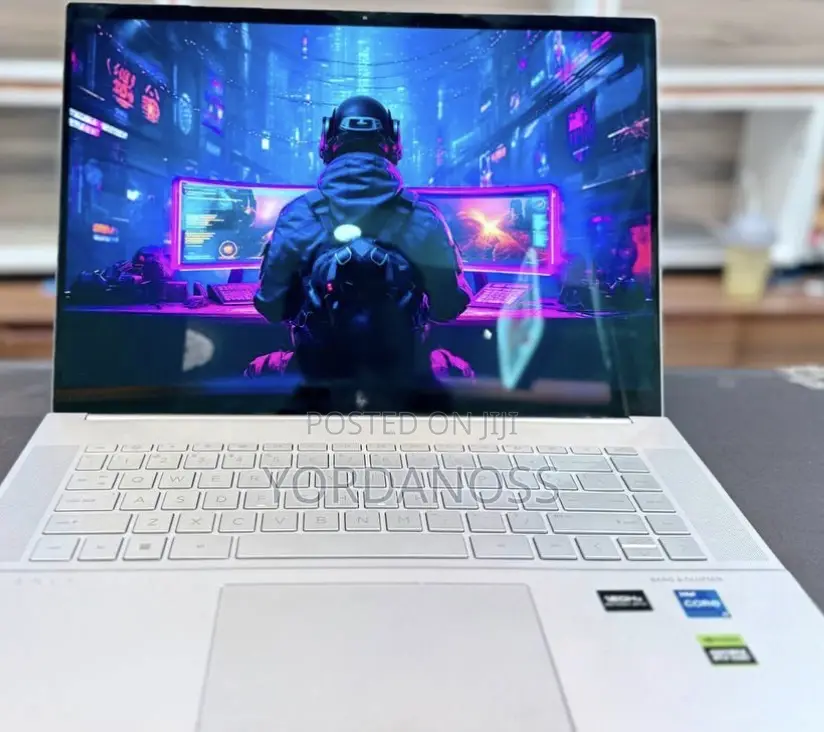 New Laptop HP Envy 13 12GB Intel Core i7 SSD 512GB
