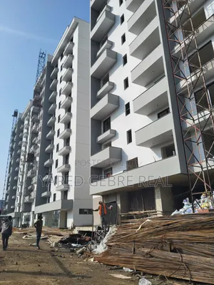 3bdrm Apartment in ግዮን ሪል እስቴ ያለቀ የተናጠል, Bole for sale