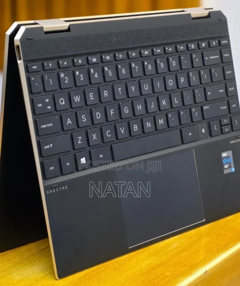 New Laptop HP Spectre X360 16GB Intel Core i7 SSD 512GB