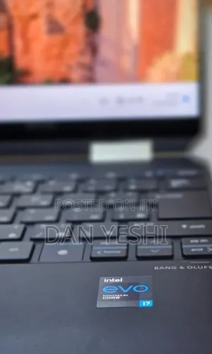 New Laptop HP Spectre X360 16GB Intel Core i7 SSD 512GB