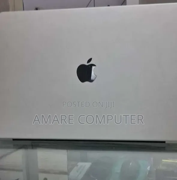 New Laptop Apple MacBook Pro 2021 M1 16GB Apple M1 Pro SSD 1T
