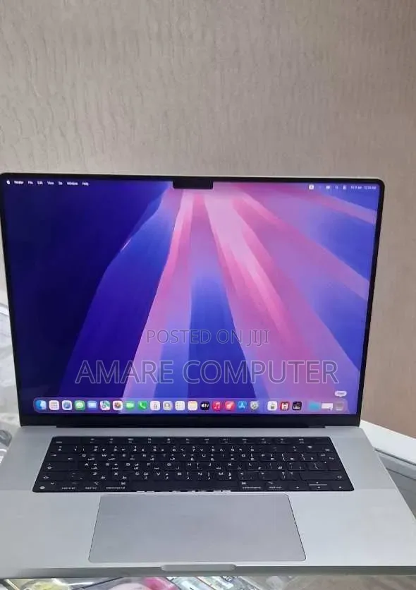 New Laptop Apple MacBook Pro 2021 M1 16GB Apple M1 Pro SSD 1T