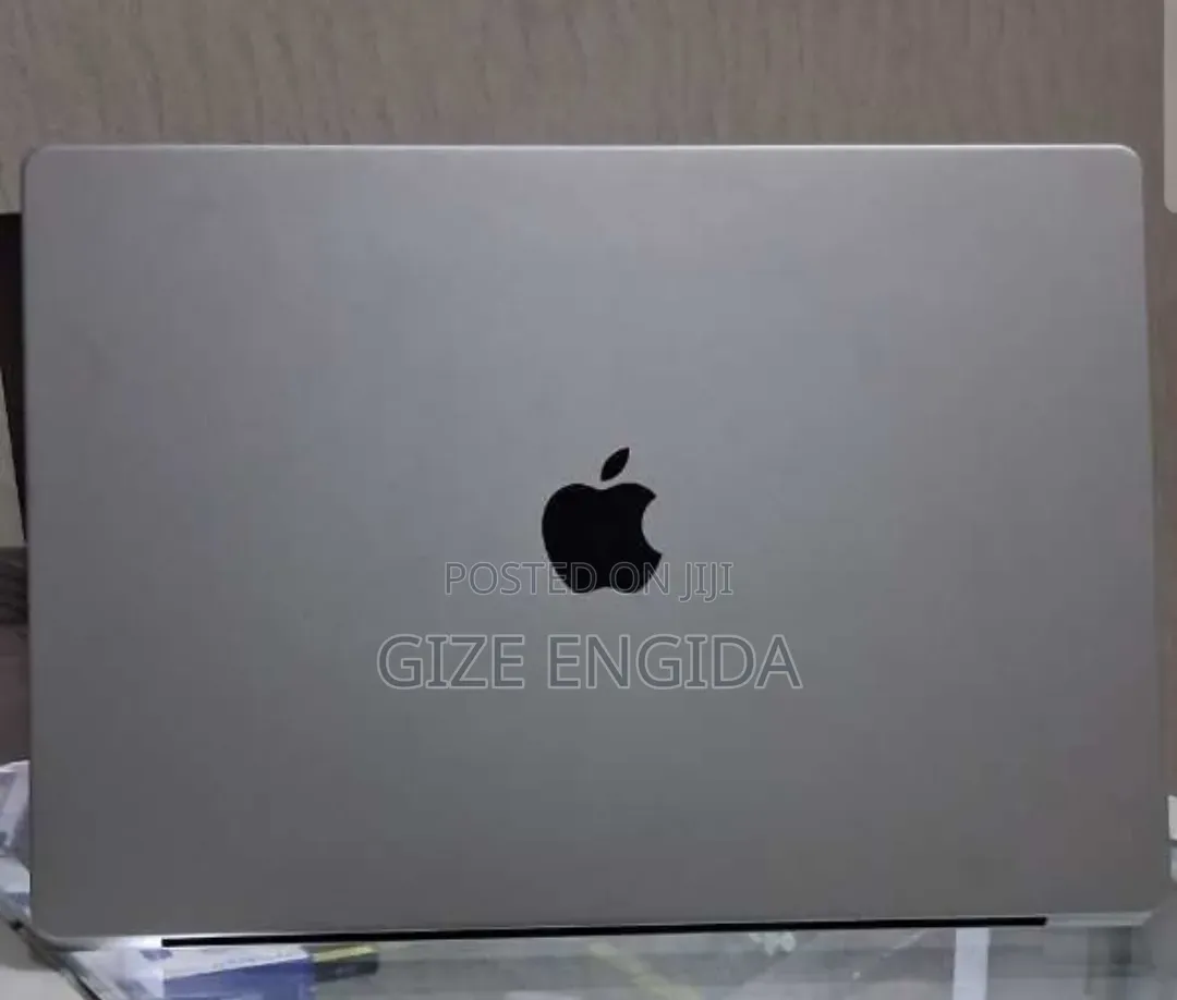 New Laptop Apple MacBook Pro 2021 M1 32GB Apple M1 Pro SSD 512GB