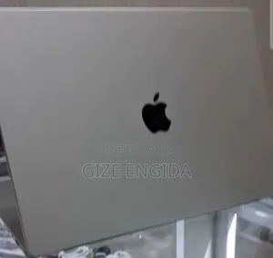 New Laptop Apple MacBook Pro 2021 M1 32GB Apple M1 Pro SSD 512GB