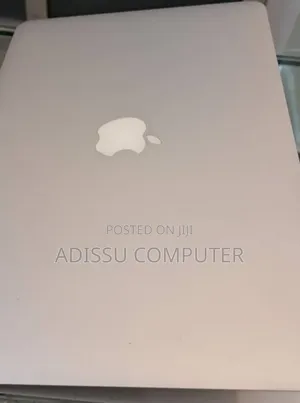 New Laptop Apple MacBook Pro 2017 8GB Intel Core i5 SSD 128GB