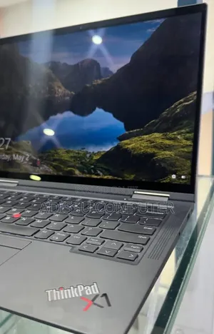 New Laptop Lenovo ThinkPad X1 Yoga 16GB Intel Core i7 SSD 512GB