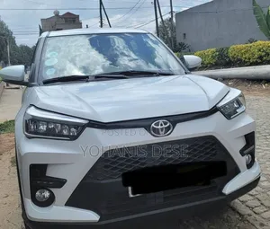 Toyota Raize 2022 White