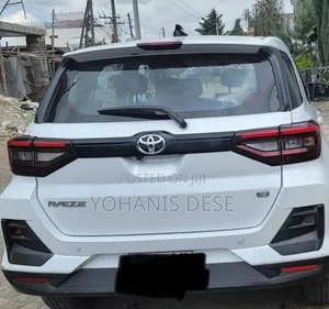 Toyota Raize 2022 White