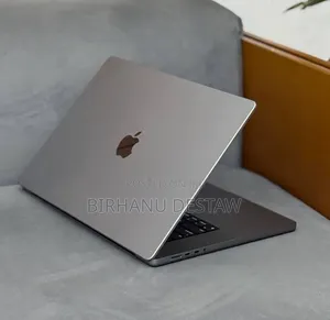 New Laptop Apple MacBook Pro 2021 M1 32GB Apple M1 Pro SSD 1T
