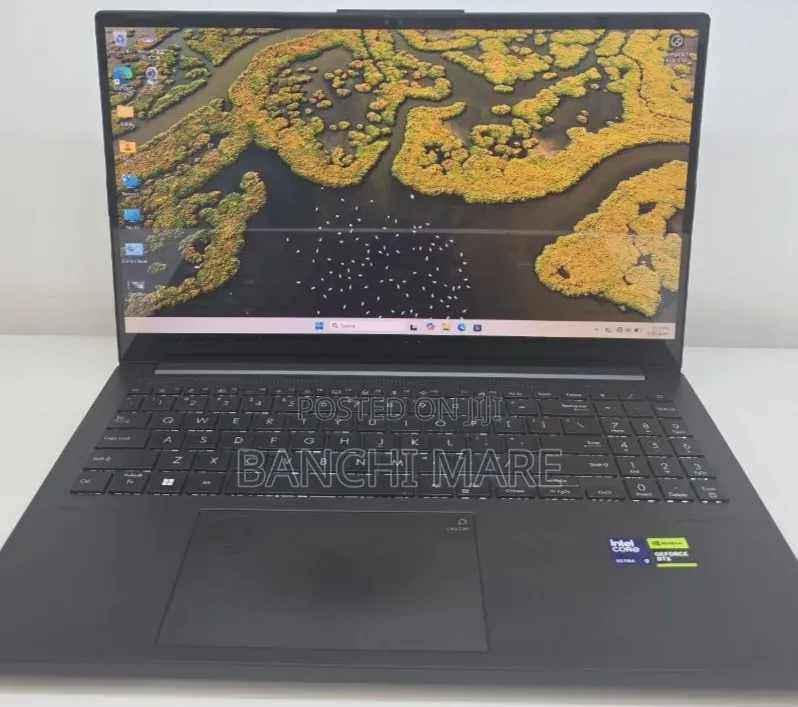 New Laptop Asus Vivobook 15 16GB Intel Core Ultra 9 SSD 512GB