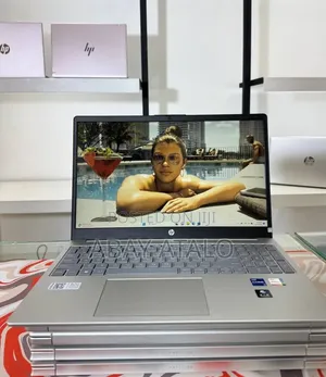 New Laptop HP Stream Notebook 16GB Intel Core i7 SSD 512GB